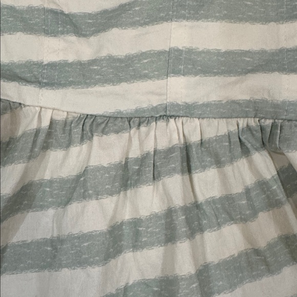 Striped Peplum Tank Top - Picture 4 of 4